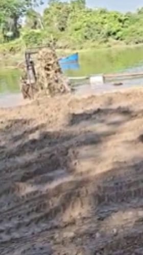 परभणीत अवैध वाळू उपशाचा प्रश्न ऐरणीवर.