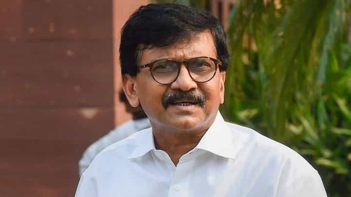 गौतम अदानी आणि पवार एकाच मंचावर; संजय राऊतांची मोठी प्रतिक्रिया गौतम अदानी आणि पवार एकाच मंचावर; संजय राऊतांची मोठी प्रतिक्रिया