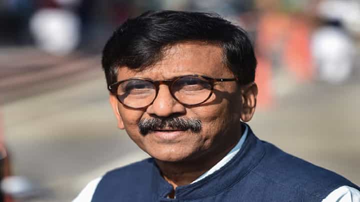 याक्षणी आम्ही मुंबई पालिकेत 115 जागा जिंकत आहोत, संजय राऊत यांचा दावा याक्षणी आम्ही मुंबई पालिकेत 115 जागा जिंकत आहोत, संजय राऊत यांचा दावा