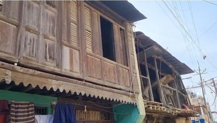 राज्यातला पहिला अनुसूचित जातीचा सरपंच आसोदा गावात बनल्याची बातमी कळल्यानंतर आल्यानंतर डॉ. बाबासाहेब आंबेडकर आसोदा गावात आले होते. त्यावेळी मोतीराम महिपत पाटील यांच्या घरी बाबासाहेब उतरले होते.