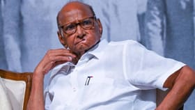 पुण्यापाठोपाठ पिंपरी चिंचवडमध्येही शरद पवार गटाला मोठा धक्का.