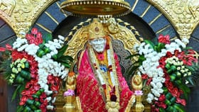 शिर्डीच्या साई मंदिरात भक्ताने केलं 12 लाखांचे गुप्त दान, फोटो समोर.