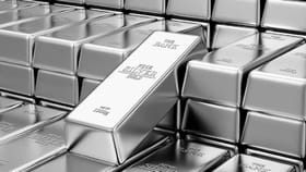 चांदी गुंतवणुकीसाठी योग्य? आधी ‘हे’ आकडे वाचा मग ठरवा.