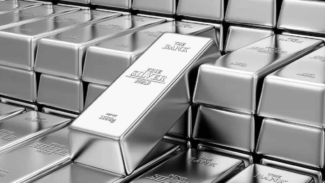 चांदी गुंतवणुकीसाठी योग्य? आधी ‘हे’ वाचा मग ठरवा