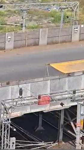 सोलापुरातील १०३ वर्षांचा ऐतिहासिक ब्रिटिशकालीन पूल इतिहासजमा होणार.