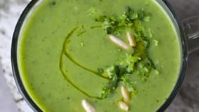 हिवाळ्यात दररोजच्या आहारात या सूपचा समावेश करा आणि निरोगी राहा .