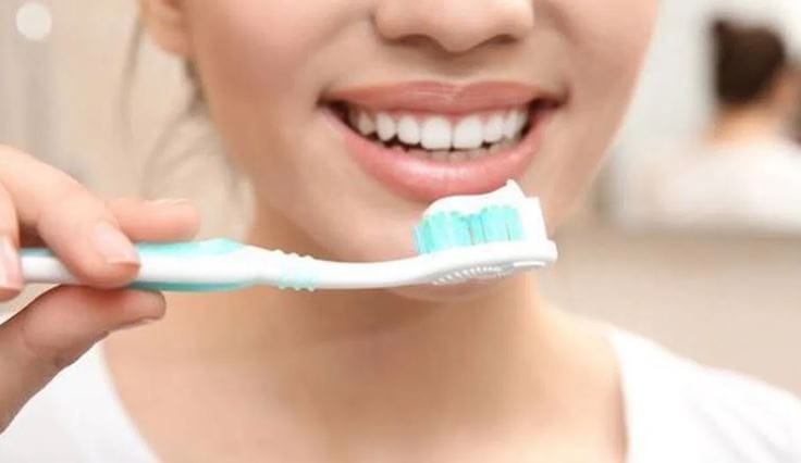 (टीप- ही प्राथमिक माहितीवर आधारलेली स्टोरी आहे. आम्ही या स्टोरीमध्ये कोणताही दावा करत नाही. तसेच कोणताही प्रयोग करण्याआधी अगोदर डॉक्टरांचा सल्ला जरूर घ्यावा. )