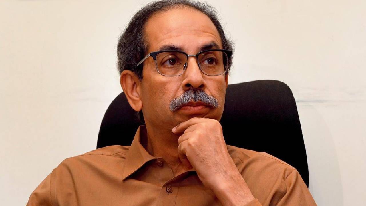 Nagpur Winter Session : आरशात पाहावं... उद्धव ठाकरेंच्या 'कोण होतास तू काय झालास तू...' या टीकेला भाजपच्या बड्या नेत्याचं उत्तर