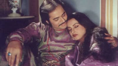 Rekha: रेखासोबत रोमँटिक सीन शूट करताना अचानक लोकं बेडरुममध्ये घुसले अन्... नेमकं काय झालं?