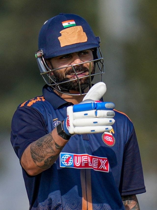 Virat Kohlii : विराटचा विषय हार्ड, अर्धशतक-शतकाशिवाय बातच नाय!