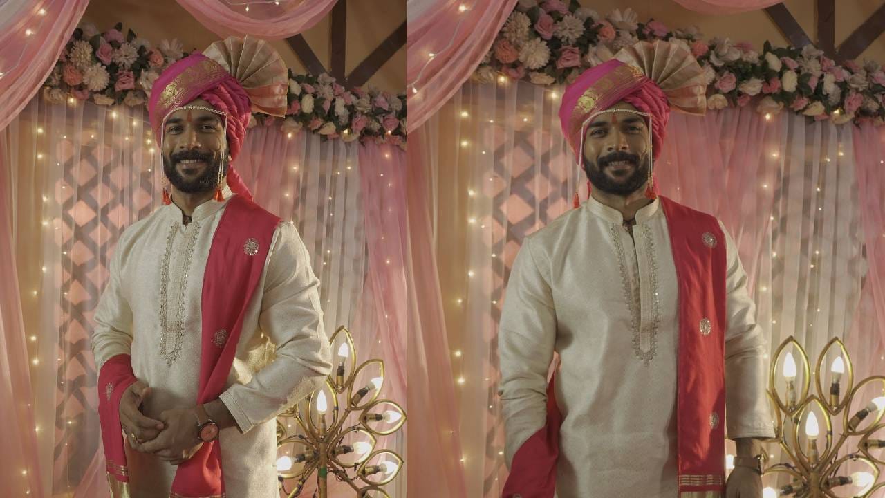 'येड लागलं प्रेमाचं' या मालिकेत राया आणि मंजिरीच्या लग्नाची लगबग सुरु आहे. राया आणि मंजिरीचा लग्नातील लूक समोर आला आहे. या दोघांच्या पारंपरिक पोशाखाने नेटकऱ्यांचं लक्ष वेधलंय. मालिकेचं कथानक अत्यंत रंजक वळणावर येऊन पोहोचलं आहे. 
