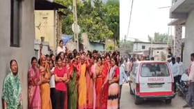 चुकीचं रक्त दिलं अन् महिला दगावली, प्रसूतीवेळी धक्कादायक प्रकार.