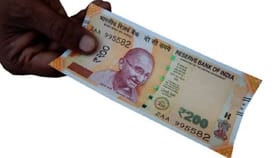 या देशात भारताच्या 200 रुपयांची किंमत तब्बल 1000000 रुपये.