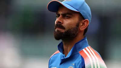 Virat Kohli : विराट कोहलीचा मोठा निर्णय, अचानक संन्यास ? कोट्यावधी चाहत्यांना धक्का