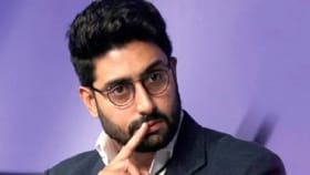 एक्स्ट्रा मॅरिटल अफेअरवर आधारित फिल्म, ढसाढसा रडला अभिषेक बच्चन.