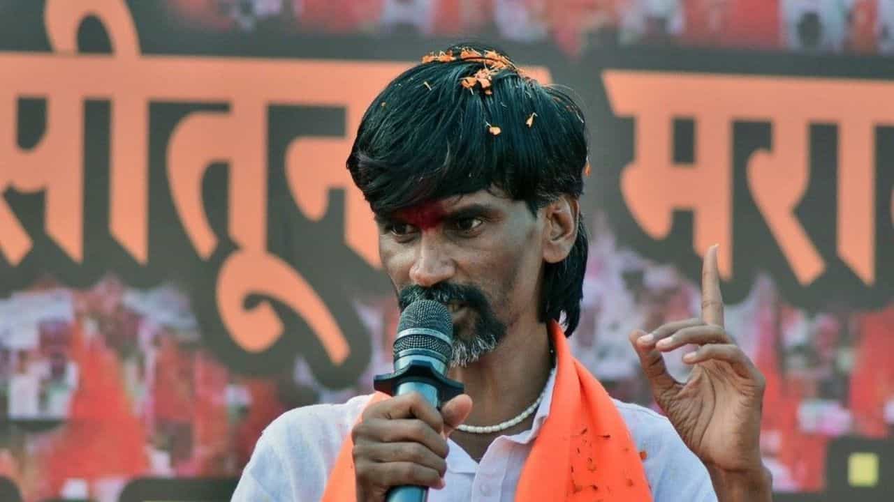 सर्वात मोठी बातमी… महापालिका निवडणुकीत कुणाला पाठिंबा? मनोज जरांगे यांनी अखेर केलं मोठं विधान