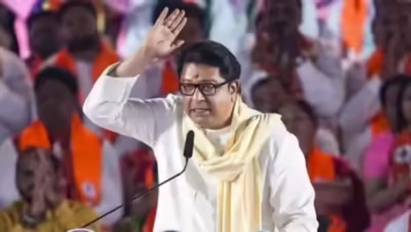 एका घरात मिळून १५ कोटींची ऑफर, काय म्हणाले राज ठाकरे ?