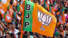 सत्ता गमावली, शिवसेना शिंदे गट आणि अजितदादा गटाकडून भाजपचा मोठा गेम.