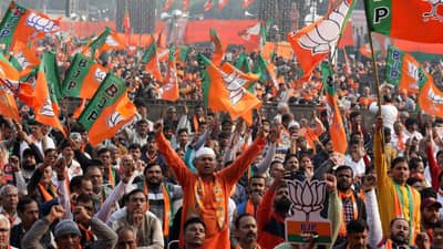 महाराष्ट्रातील सर्वात मोठी बातमी! निवडणुकीआधीच निकाल आला, भाजपचे 8 उमेदवार विजयी, जल्लोषाला सुरुवात