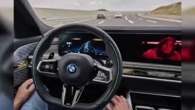 कार 130 किमी प्रतितास वेगाने धावेल, स्टीअरिंग पकडण्याची गरज नाही, जाणून घ्या