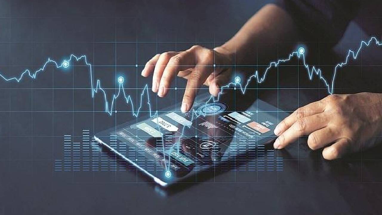 डिस्क्लेमर : टीव्ही 9 मराठी कुठल्याही स्टॉक, म्युच्युअल फंड, आयपीओमध्ये गुंतवणूक करण्याचा सल्ला देत नाही. येथे केवळ त्याची माहिती देण्यात आली आहे. गुंतवणुकीपूर्वी तज्ज्ञाचा, आर्थिक सल्लागाराचा सल्ला आवश्य घ्या.