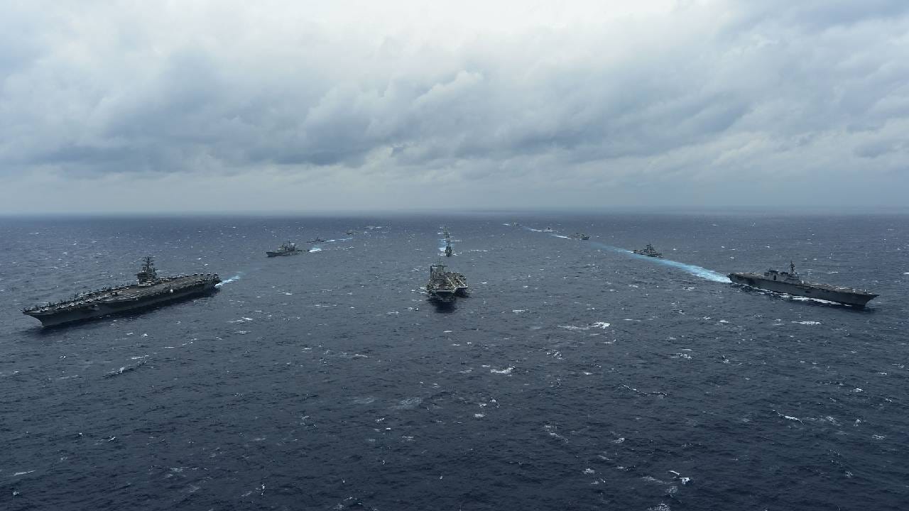 मोठी बातमी! बंगालच्या खाडीत युद्धाची तयारी, पाकिस्तान, बांगलादेशाला हाताशी धरून चीनने पाठीत खुपसला खंजीर, थेट.. मोठी बातमी! बंगालच्या खाडीत युद्धाची तयारी, पाकिस्तान, बांगलादेशाला हाताशी धरून चीनने पाठीत खुपसला खंजीर, थेट..