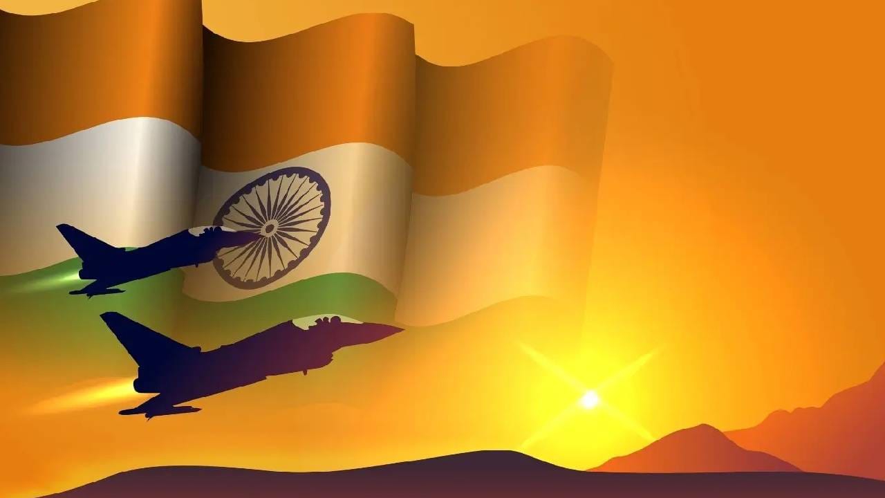 ही कंपनी बीएसईमध्ये स्मॉल कॅप इंडेक्समध्ये आहे. Apollo Micro Systems Limited कंपनीचे मार्केट कॅप ८,५०० कोटी रुपयांवर पोहचले आहे. या कंपनीच्या शेअरने गेल्या तीन वर्षात ६६० टक्के तर गेल्या पाच वर्षांत १,९०० रुपयांचा परतावा दिला आहे. 