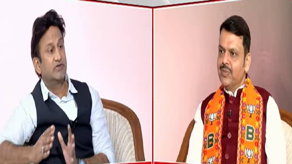 Devendra Fadnavis : फडणवीसांचा मोठा गौप्यस्फोट, अदानीला ठाकरेंनीच कसं आणलं, त्याची Inside Story