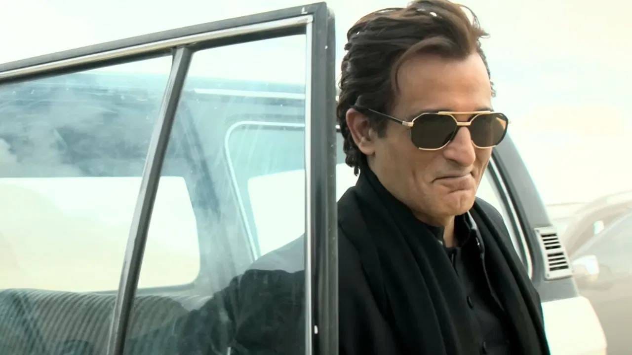 खरं तर, फ्लिपेराची एका न्यूज वेबसाइटशी बोलत होता. हे गाणं Fa9la चित्रपटात दिसल्यापासून त्याचं आयुष्य बदलल्याचं त्याने सांगितलं. "खरं सांगायचं तर, ते अद्भुत आहे. मला दररोज हजारो मेसेज येतात. हे खूप शानदार आहे " अशा शब्दांत त्याने भावना व्यक्त केल्या.