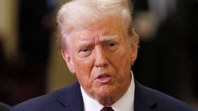 डोनाल्ड ट्रम्प यांच्या संपत्तीत धक्कादायक वाढ; मोठी खळबळ, तब्बल 13,000 कोटी...