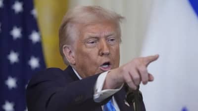 डोनाल्ड ट्रम्प यांचा व्हिसाबाबत तडाकाफडकी मोठा निर्णय, सर्वात मोठा धक्का, आता अमेरिकेचे दरवाजे बंद