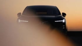 Google Gemini ची जगातील पहिली EV, ‘ही’ कार सुपर कॉम्प्युटर, जाणून घ्या.