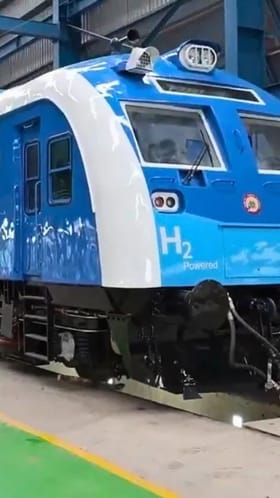 देशाची पहिली हायड्रोजन ट्रेन जिंद-सोनीपत मार्गावर लवकरच धावणार.