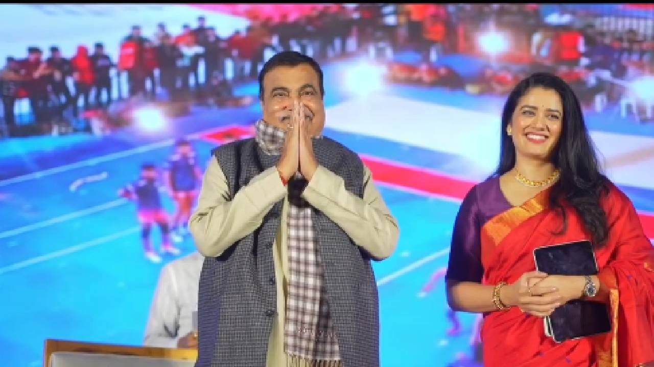  गिरीजा ही नुकतीच केंद्रीय मंत्री नितीन गडकरी यांच्या ‘चना पोहा विथ नितीनजी’ या हटके कार्यक्रमात म्हणून सहभागी झाली. पण त्यात फक्त औपचारिक न बोलता तिन अगदी दिलखुलास गप्पा मारल्या.  पुण्यात राहणारी, कामामुळे मुंबईत सेटल झालेली गिरीजा हिचं नागपूरशी देखील खास कनेक्शन असल्याचं समोर आलं. 