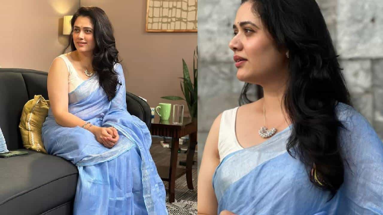 काही महिन्यांपूर्वी झालेल्या एका मुलाखतीदरम्यान निळी साडी नेसून आलेल्या गिरीजा ओकच्या त्या लूकवर लाखो लोक फिदा झाले आणि पाहता पाहता ती 'नॅशनल क्रश' बनली. गेल्या दोनेक महिन्यांपासून सोशल मीडियावर ती प्रचंड ट्रेडिंग असून तिचे फोटो, फोटशूट्स, तिचे लूक्स, तिच्या मुलाखती सतत चर्चेत आहेत. लोकांना तिच्याबद्दल विविध माहिती जाणून घेण्याची खूप इच्छा असते.