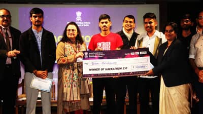 Hackathon 2.0: तरुणाईच्या टॅलेंटला प्लॅटफॉर्म! हॅकथॉनमध्ये दाखवली कमाल, आदिवासी कार्य मंत्रालयाला सलाम