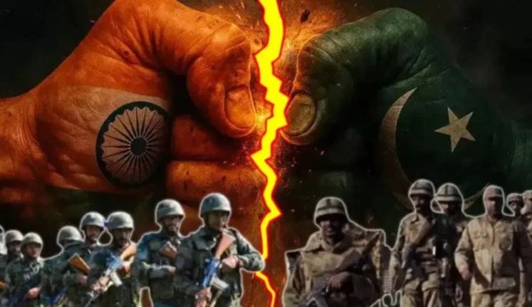 पाकिस्तानच्या J-10C फाइटर जेटसाठी लांब अंतरावर हवाई हल्ला करण्याची क्षमता असणारी क्षेपणास्त्रे तसेच YJ-21 हायपरसोनिक अँटीशिप मिसाईल्सही दिल्या जाण्याची शक्यता आहे. त्यामुळे आता भविष्यात काय होणार, याकडे सर्वांचे लक्ष लागले आहे.