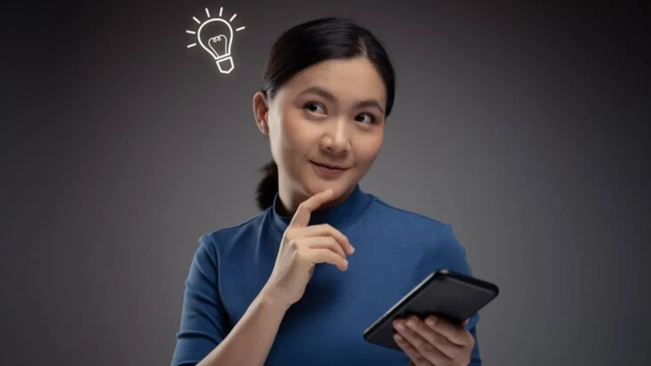 जपान (प्रथम क्रमांक): बहुतेक जागतिक सर्वेक्षणांमध्ये जपान हा देश पहिल्या क्रमांकावर आहे. जपानचा सरासरी बुद्ध्यांक (IQ) सुमारे 106.48 ते 112.30 च्या दरम्यान आहे. येथील लोकांची शिस्त, तर्कशुद्ध विचार करण्याची क्षमता आणि प्रगत तंत्रज्ञान हे त्यांच्या बुद्धिमत्तेचे पुरावे मानले जातात.