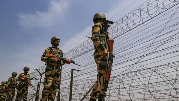4 दिवसात पाकिस्तानची भारताला तिसरी धमकी, सीमेवर खळबळ उडवणाऱ्या हालचाली, थेट...