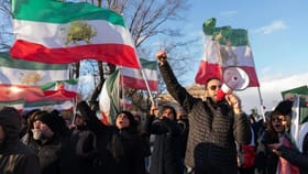 इराणमधील अराजकाला अमेरिकीची फूस, सत्तेचा बुरूज ढासळताच....