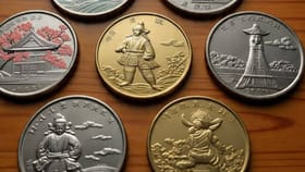 जादूच झाली! या देशाचं नाणं पाण्यात बुडतच नाही, चक्क तरंगत राहतं!.