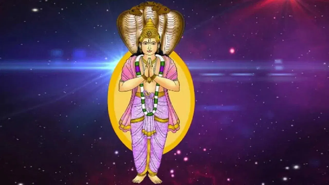 केतू पद नक्षत्र गोचर १२ जानेवारी २०२५ रोजी, रविवारी करेल. हा गोचर रात्री ९ वाजून ११ मिनिटांनी होईल. केतू ग्रह उत्तराफाल्गुनी नक्षत्रात पद गोचर करेल. या गोचारामुळे धन, करिअर आणि व्यवसायात प्रगती मिळेल. केतू ग्रहाचा पद नक्षत्र गोचर वृषभ, सिंह आणि वृश्चिक राशींसाठी भाग्यशाली ठरेल.