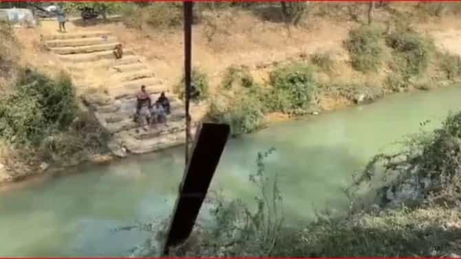 अरे देवा, अख्खं जग डोकं आपटेल अशी चोरी, रशियन हॉस्टेलजवळ नेमकं काय घडलं?