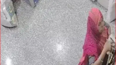 लेहंग्याच्या आतून पडला तुपाचा डब्बा! तपासणी करताच सापडला 30 हजारांचा माल, नेमकं काय घडलं?