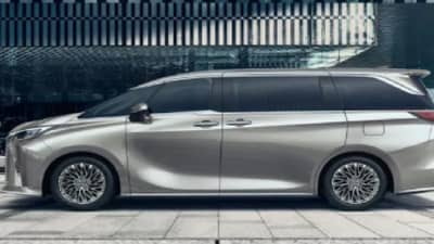 विक्रीत 50 टक्क्यांनी वाढ, ‘या’ मॉडेल्सची मार्केटमध्ये धूम, जाणून घ्या