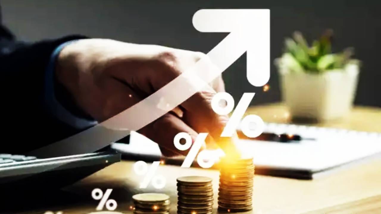 2019 मध्ये सूचीबद्ध झाल्यानंतर कंपनीच्या शेअरमध्ये मोठी उसळी दिसून आली आहे. एबी इन्फ्राबिल्डच्या शेअर्समध्ये चांगली तेजी दिसून आली. गेल्या आठ महिन्यात कंपनीच्या शेअर किंमतीत 116 टक्क्यांची तेजी दिसून आली. या दरम्यान कंपनीचा शेअर सप्टेंबरमध्ये 22.50 रुपयांच्या उच्चांकावर पोहचला. 