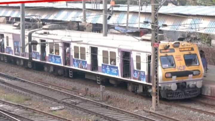 Mumbai Local Mega Block : मध्य रेल्वेवर मेगा ब्लॉक; 'या' स्थानकांवर थांबणार नाही लोकल Mumbai Local Mega Block : मध्य रेल्वेवर मेगा ब्लॉक; 'या' स्थानकांवर थांबणार नाही लोकल