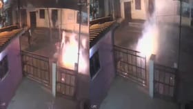 नांदेडमध्ये शिंदे शिवसेनेच्या जिल्हाप्रमुखाचा उन्माद, भाजपच्या पराभूत उमेदवाराच्या घरासमोर फोडले फटाके.