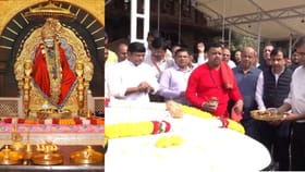 साईबाबांच्या चरणी भक्ताने केली 25 लाख 70 हजारांची टाटा सिएरा अर्पण.