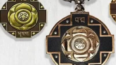 Padma Award : पद्म पुरस्काराचं एक पदक तयार करण्यासाठी किती खर्च येतो? कुठे तयार होतात?